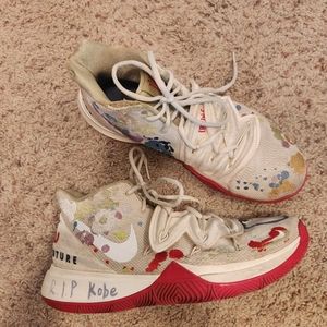 Nike Bandulu x Kyrie 5 “Embroidered Splatters” street couture  2019 size…